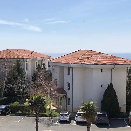 Апартаменты 2 Bedroom With 2 Balconies And Sea Views Свети-Влас