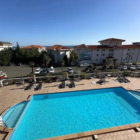 2 Bedroom With 2 Balconies And Sea Views דירה סבטי ולאס