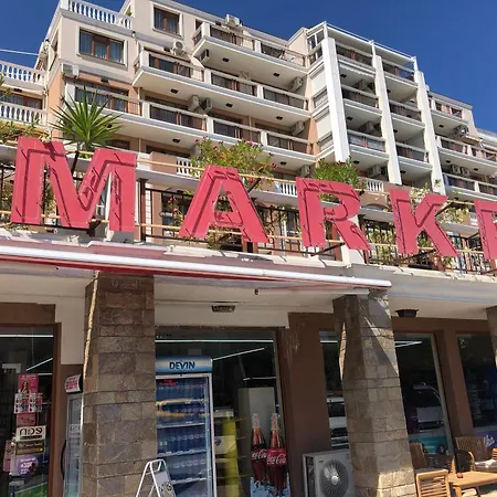 2 Bedroom With 2 Balconies And Sea Views *