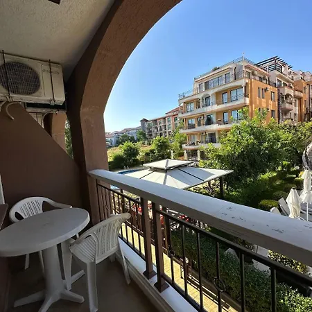 2 Bedroom With 2 Balconies And Sea Views Свети-Влас