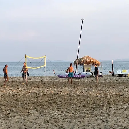 2 Bedroom With 2 Balconies And Sea Views Apartman *